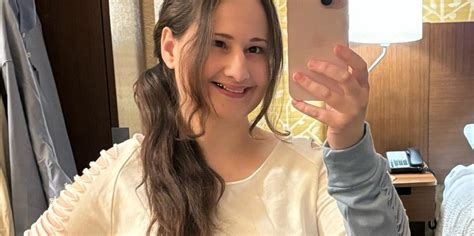 Gypsy Rose Blanchard Posts Photo With Sister After Jail Release