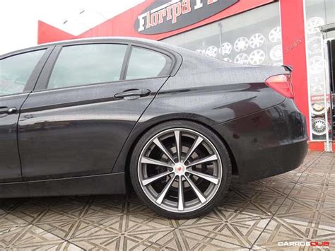 BMW 328i Rebaixada Com Rodas Vossen CV1 Aro 20