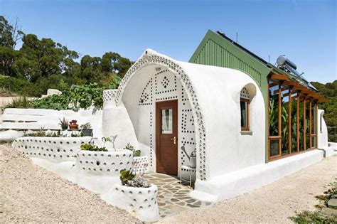 Incredible Earthships Off Grid Homes Youve Got To See