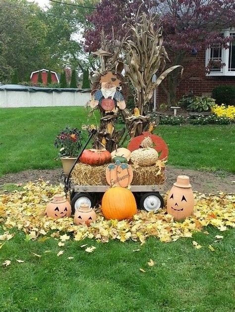 20 Incredible Fall Decorations For Your Front Yard On A Budget Fall