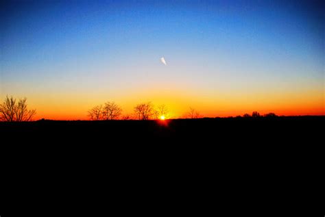 Sunrise On The Horizon Spencer Patrick Mckain Flickr