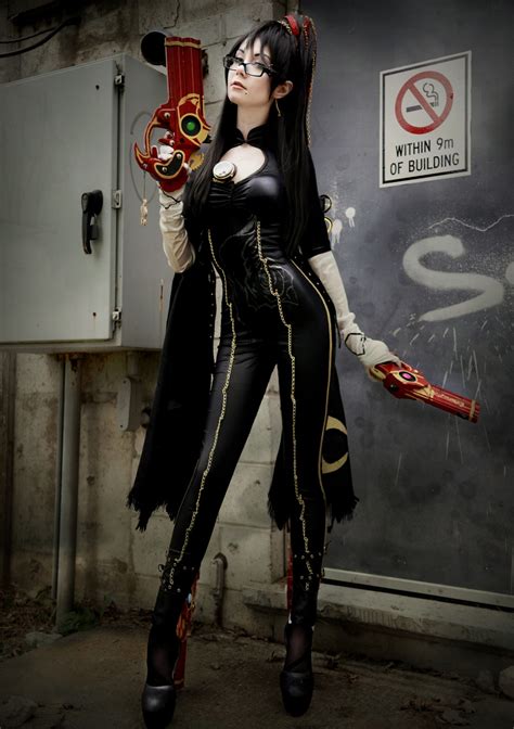 Los Cosplay Más Sexy De Bayonetta Atomix