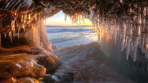 🥇 Nature Snow White Stalactites Ice Cave Cavern Wallpaper