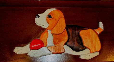Intarsia Wood Beagle