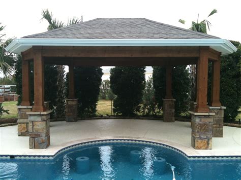 Have A Little Shade With Your Pool A Freestanding Patio Cover Helps