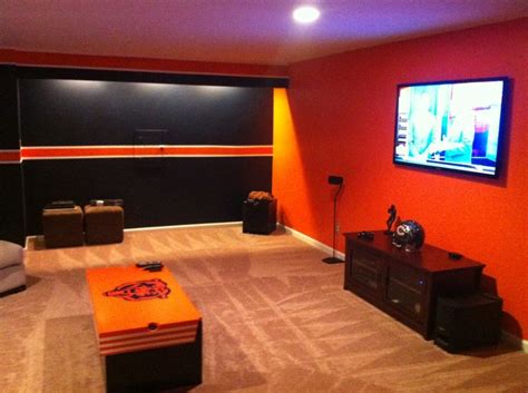 The chicago bears franchise was founded as the decatur staleys, a charter member of the american professional football association (apfa). Chicago Bears man Cave 3 | Party Ideas | Pinterest | Caves ...