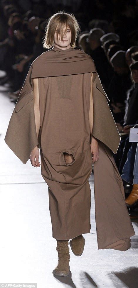 Rick Owens Shows Full Frontal Male Nudity On The Catwalk Daily Mail Online