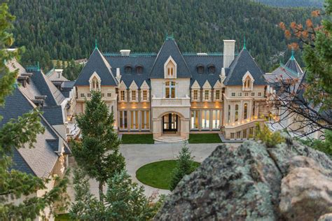 Grand Chateau Residence In The Colorado Rocky Mountains