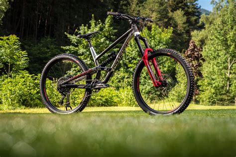 Commencal Clash Your Personality Imb Free Mountain Bike Magazine