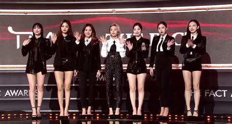 Twice At The 2020 The Fact Music Awards Twice Portal