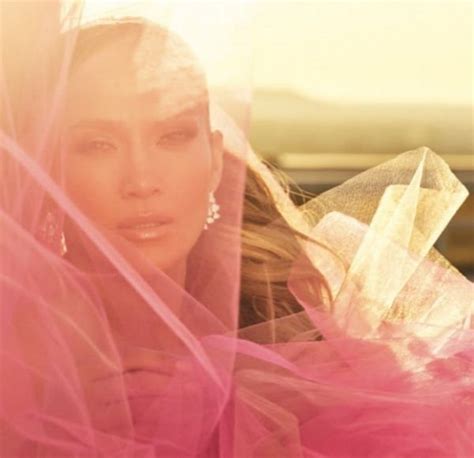 Jennifer Lopez Has Delighted Pictures Of Extreme Photo Shoot
