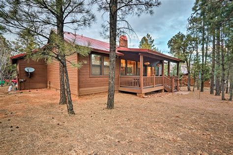 Situated in the mountains, this cabin is 1.1 mi (1.8 km) from rainbow lake and within 6 mi (10 km) of summit healthcare regional medical center and summit healthcare. Custom Show Low Cabin w/ Deck at Torreon Golf Club ...