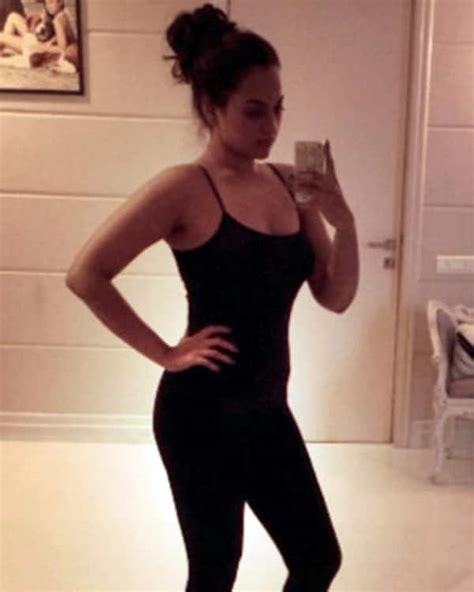 Is Sonakshi Sinha Flaunting Her New Sexy Figure Bollywood News And Gossip Movie Reviews