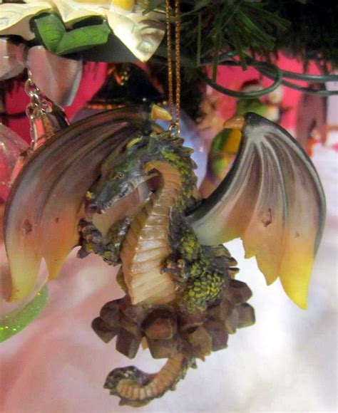Dragon Ornament 2 Christmas Ideas Christmas Tree Christmas Ornaments Sabbats Dragon Art