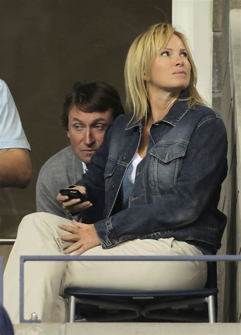 Wayne Gretzky Photos Photos Wayne Gretzky And Janet