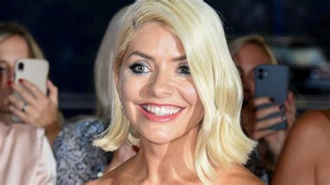 Holly Willoughby Wows With Diy Hair Transformation Hello