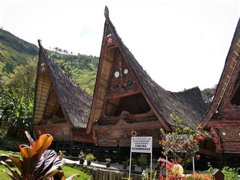 Tempat Wisata Di Humbang Hasundutan