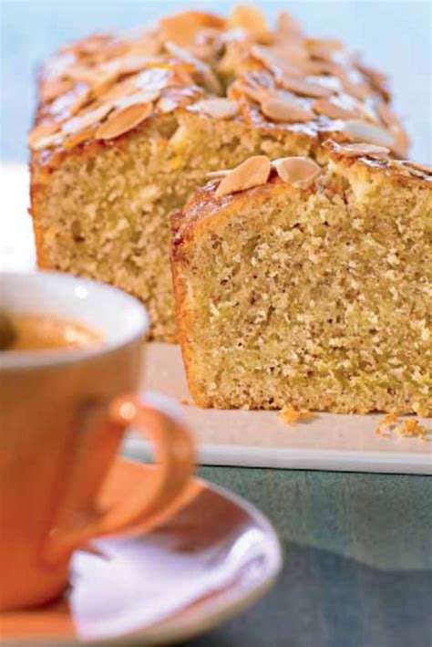 Weiche butter mit zucker, vanillinzucker und salz schaumig schlagen. Orangenkuchen - Einfache Kuchen Rezepte