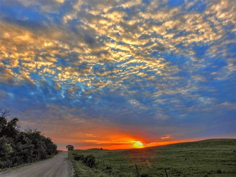 Beautiful Nebraska Country Road Sunset With Vibrant Colorful Etsy