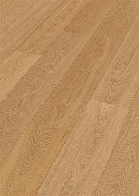 Natural Oak Effect 3 Strip Laminate Flooring Flooring Guide By Cinvex