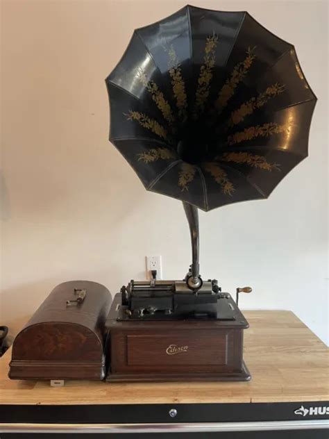 Original Edison Triumph Cylinder Phonograph W Cygnet No Horn