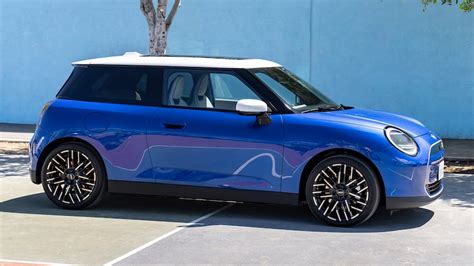 First Photos 2025 Mini Cooper Hardtop Keeps Two Doors Gets Mouthy