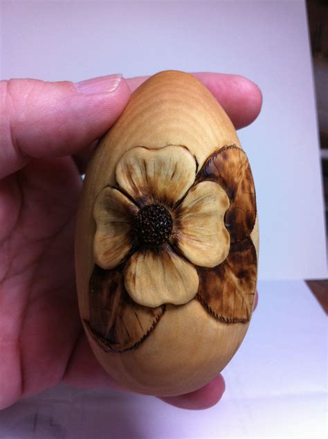 Mike Pounders Wood Carving A Difficult Egg