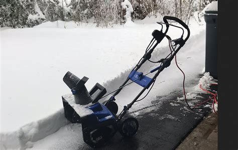 Snow Joe Sj625e Review Liberty Snow Blowers