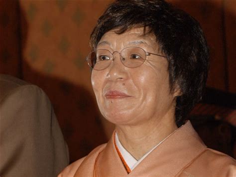 Junko Tabei First Woman To Climb Everest Dies At 77 The Blade