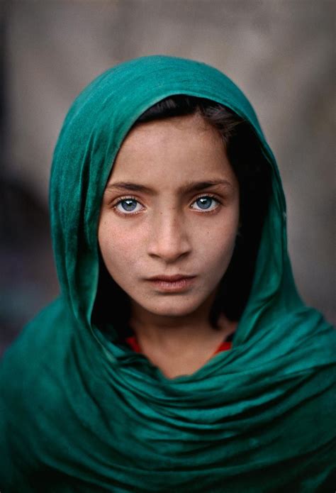Steve Mccurry Beautiful Eyes Beautiful People Lovely Reporter