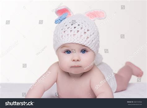 Portrait Cute Baby Girl 4 5 Stock Photo 382724566 Shutterstock