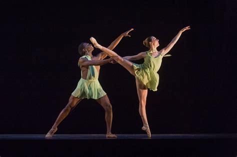 Verb Ballets Performed For Heinz Poll Summer Dance Festival In Akron
