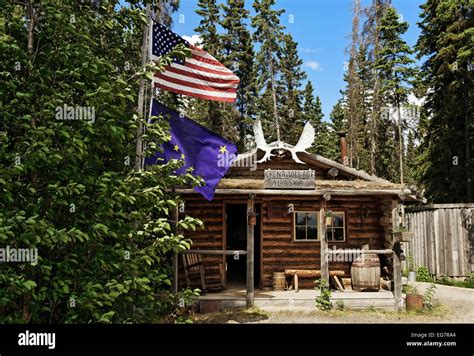 Traditional Athabascan Cabin Chena Indian Village Alaska Usa Stock