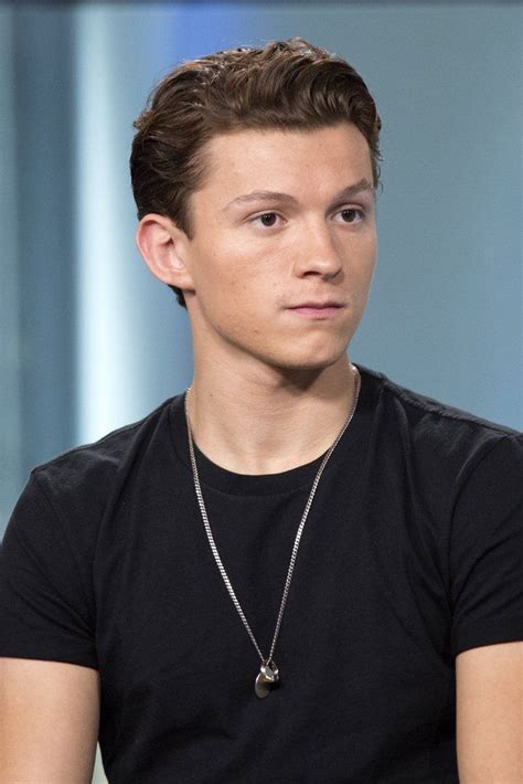 Tom holland is an english actor and dancer. Tom Holland Age, Weight, Height, Measurements - Celebrity ...