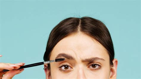 makeup mistakes that make you look old