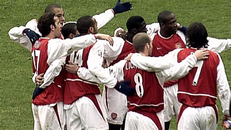 Arsenal's Invincibles go unbeaten for entire 2003-04 season | NBC Sports