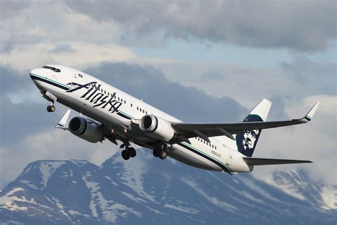 Airline guide & flight status. My Summer Plan: Interning with Alaska Airlines | My Life ...