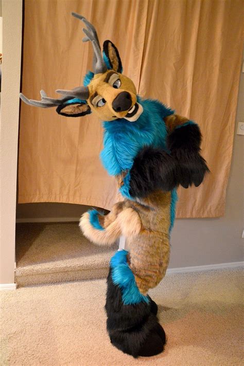Pin By Tyberus On Fursuits Fursuit Furry Anthro Furry Deer Furry