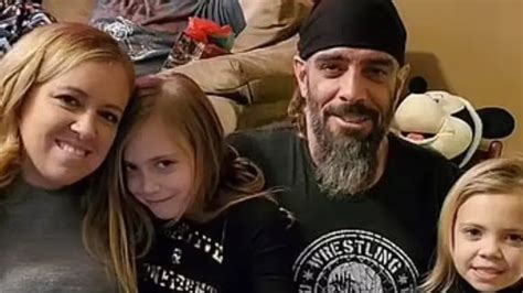 The Briscoes Friend Gives An Update On Jays Daughters And Mark