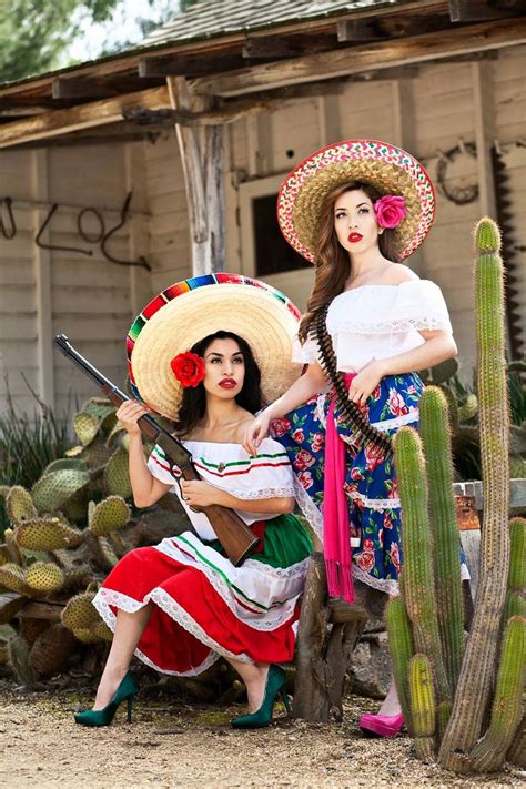 Mexicanas Mexican Outfit Mexican Costume Traditional Mexican Dress