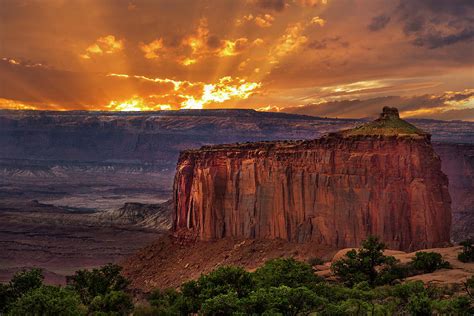 Canyonlands Sunset Photograph By Jonathan Steele Fine Art America