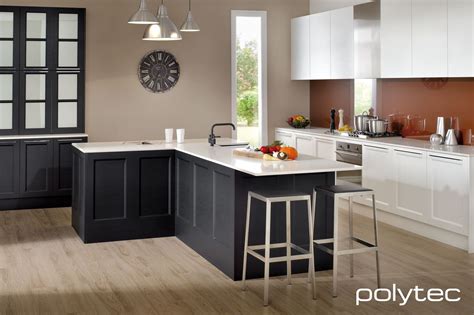 Polytec is owned by borg. polytec THERMOLAMINATED Branxton doors in Black Natura and ...