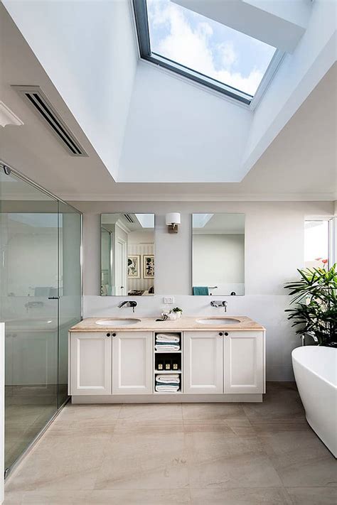 Deck and curb mounted styles shipped anywhere in the continental 48 states. 50 Luxury Bathrooms with Skylights