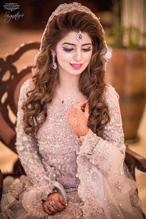Bridal Hairstyle Indian Wedding Pakistani Wedding Outfits Pakistani Wedding Dresses Bridal