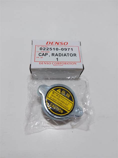 Cap Tutup Penutup Radiator Avanza Xenia Rush Innova Yaris Vios Fortuner