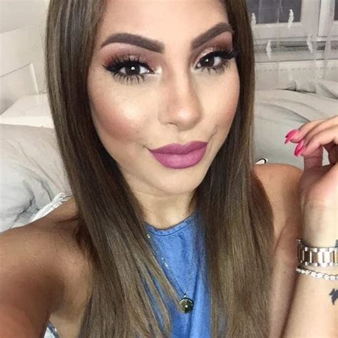 21 Middle Eastern Beauty Bloggers To Follow Were Obsessed