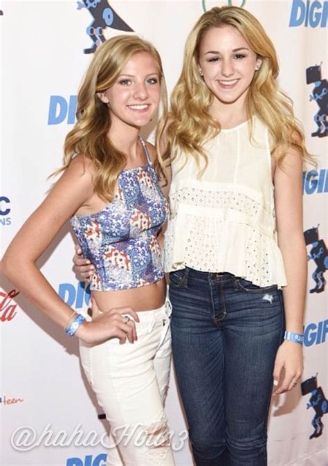 Added By Hahah0ll13 Chloe Lukasiak And Paige Hyland At Nyc Diest 2015 Dance Moms Chloe