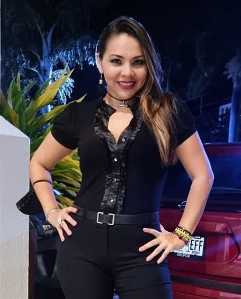 Lupita Mejia Cantante