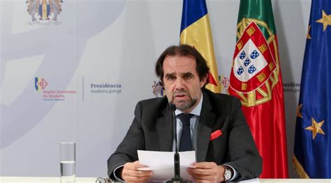 10 de junho de 2021 às 23:57 novas medidas do desconfinamento em vigor três dias antes do previsto Aumento de casos leva Albuquerque a adaptar novas medidas ...