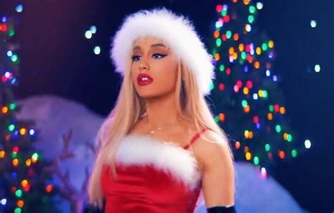 Ariana Grande Ariana Grande Christmas Songs Teen Vogue Ariana Grande